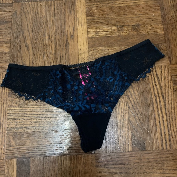 LA SENZA Panties Bundle Small + XS - Picture 4 of 9